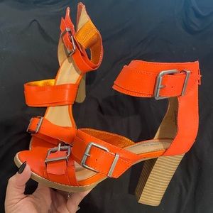 Express 3 strap orange sandals